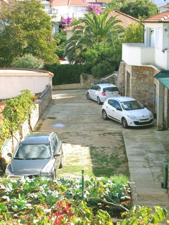Apartments Skrivaneli Елса Экстерьер фото